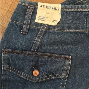 Free People “Harlow” Wide Legged Jeans with Classic Denim Style Size 25 NWT